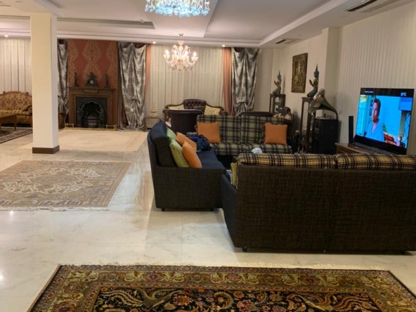 فروش آپارتمان ولنجک 300 متر لاکچری