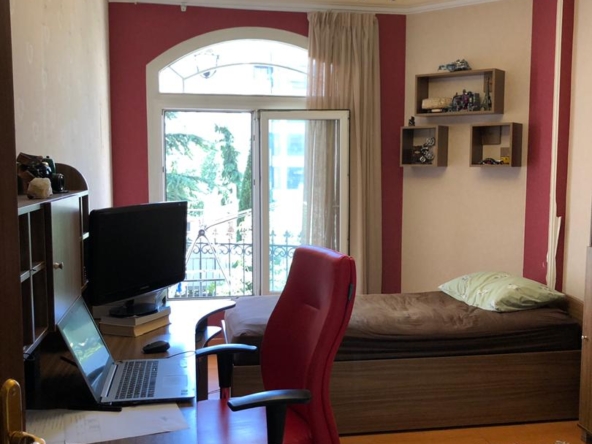 اجاره و رهن آپارتمان زعفرانیه 190 متر اکازيون