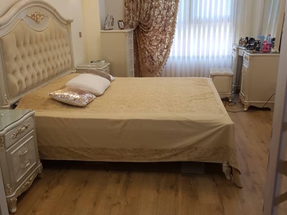 اجاره و رهن آپارتمان محمودیه 180 متر شیک