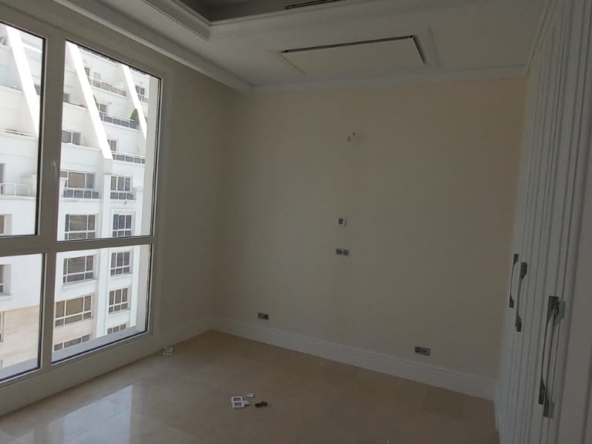 اجاره و رهن آپارتمان ولنجک 125 متر لوکس