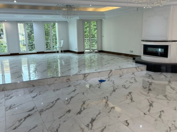 اجاره و رهن آپارتمان زعفرانیه 280 متر اکازيون