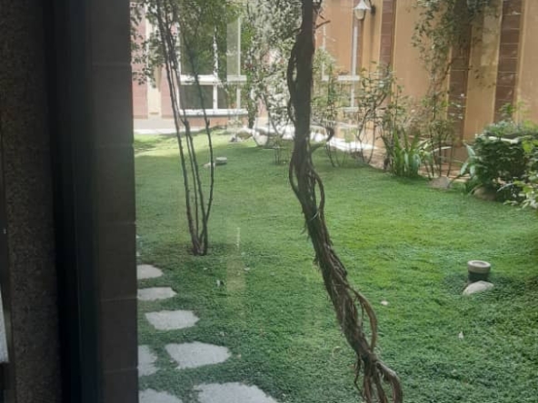 اجاره و رهن آپارتمان زعفرانیه 440 متر لوکس