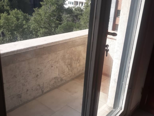 اجاره و رهن آپارتمان فرشته 200 متر شیک