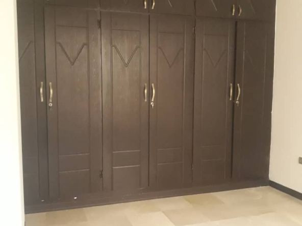 اجاره و رهن آپارتمان زعفرانیه 135 متر اکازيون