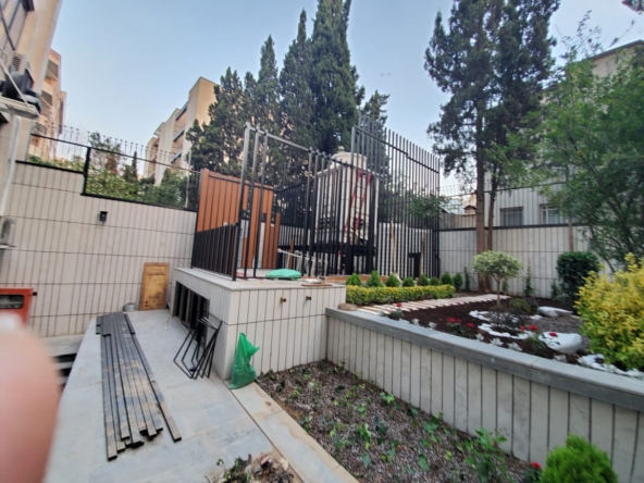 فروش ویلا شهرک غرب 731 متر لوکس