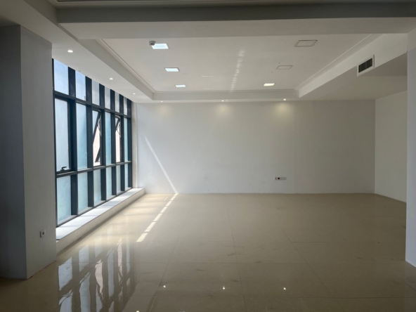 فروش مستغلات دفتر کار۱۳۰۰متر مفیدجردن|کد31