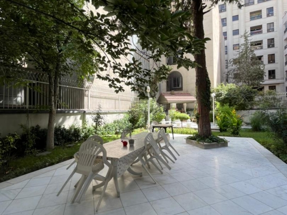 فروش واحد 250 متری برج در زعفرانیه | کد 100