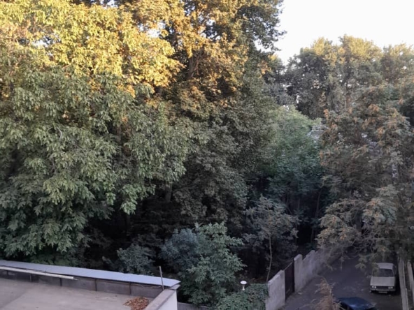 فروش واحد 190 متری برج در نیاوران | کد 182