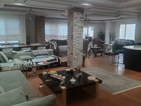 فروش واحد 220 متری برج در ولنجک | کد 183