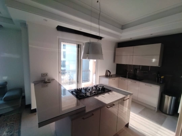 فروش واحد 181 متری در زعفرانیه | کد 185